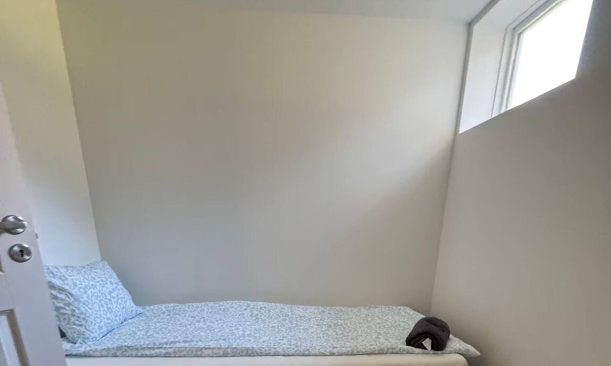 Gothenburg Apartment | Workers - 3BR - 2 Bath - Parking lot - All-inclusive