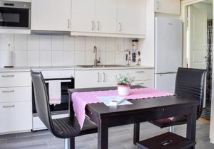2 Bedroom Stunning Home In Rockneby