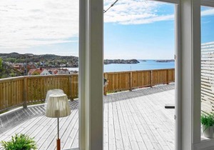 2 person holiday home in Rönnäng