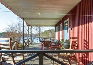 3 bedroom accommodation in Holmsjö