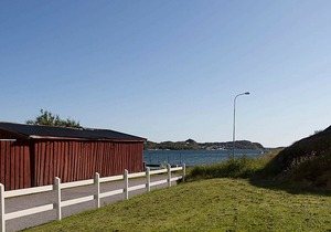 3 person holiday home in HAMBURGSUND