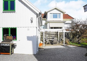 3 person holiday home in STENUNGSUND