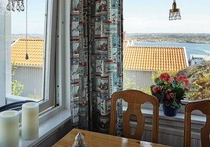 3 person holiday home in Gullholmen