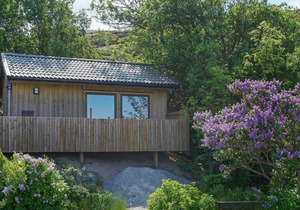 3 person holiday home in Rönnäng