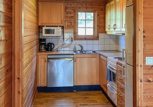 4 bedroom pet friendly home in Fegen