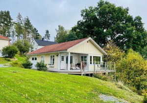4 person holiday home in BENGTSFORS-By Traum