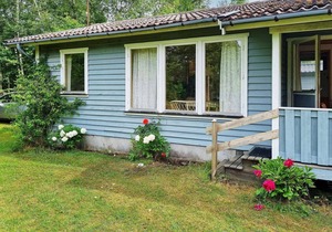 4 person holiday home in Heberg