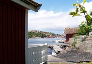 4 person holiday home in Rönnäng-By Traum