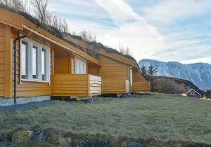 6 person holiday home in Aukra