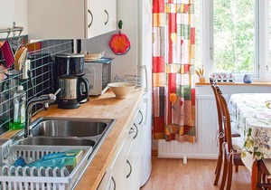 6 person holiday home in HAKENÄSET