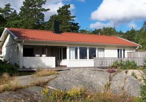 8 person holiday home in TANUMSHEDE