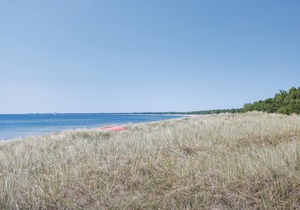 Awesome home in Nybrostrand with WiFi