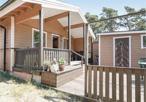 Awesome Home In Nybrostrand With Wifi