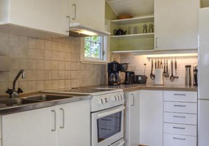 Awesome Home In Ronneby With Wifi