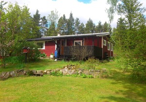 Cottage by Lake Örsjön with its own private rowing boat