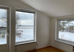 Lovely home in Nybrostrand with kitchen