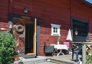 Lovely home in Sankt Anna with kitchen