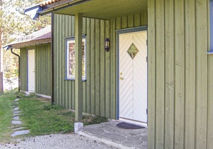 Pet friendly home in Dølemo with sauna