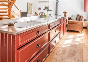 Vacation apartment ?in good location for family vacation.