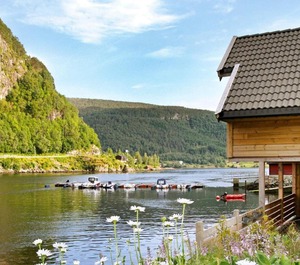 Holiday Leirvik 