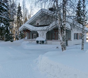 Hallantytär Paritalo 