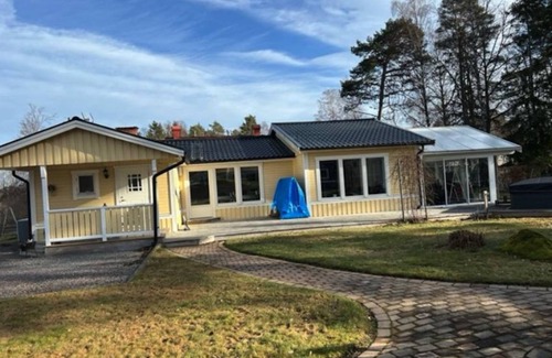 Uppsala House | 100 m² House ∙ 1 bedroom ∙ 2 guests