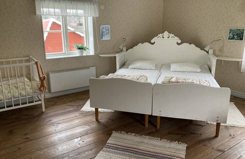 Granna House | 100 m² House ∙ 4 bedrooms ∙ 9 guests