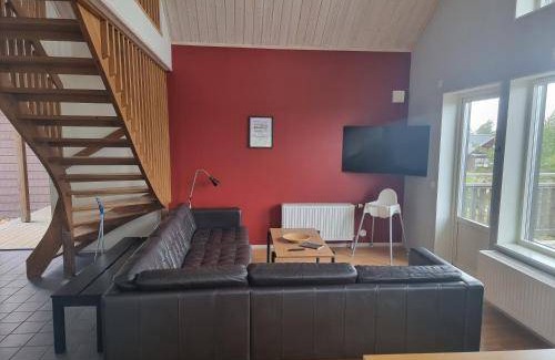 Overbyn Cabin | 100 m² Lodge ∙ 4 bedrooms ∙ 10 guests