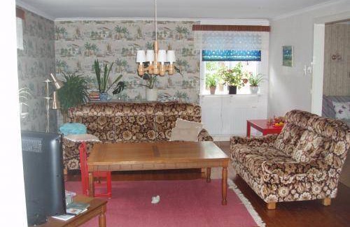 Lonneberga House | 100 m² House ∙ 3 bedrooms ∙ 8 guests