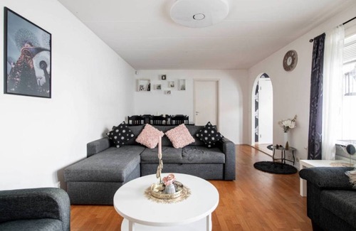 Vasteras House | 105 m² House ∙ 3 bedrooms ∙ 2 guests