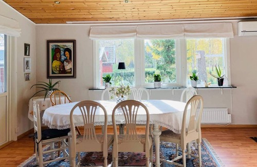 Molltorp House | 110 m² House ∙ 2 bedrooms ∙ 4 guests