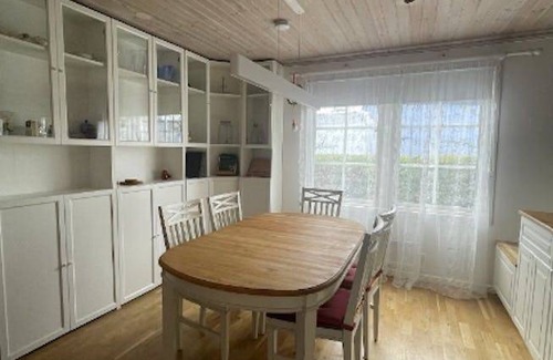 Vallentuna House | 115 m² House ∙ 4 bedrooms ∙ 2 guests