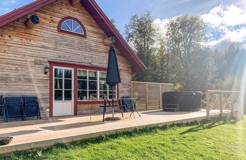 Huskvarna House | 120 m² House ∙ 3 bedrooms ∙ 6 guests
