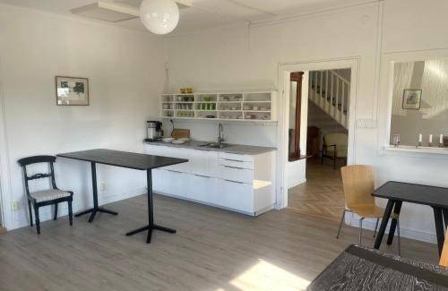 Huskvarna Bed & Breakfast | 120 m² Bed and breakfast ∙ 3 bedrooms ∙ 6 guests