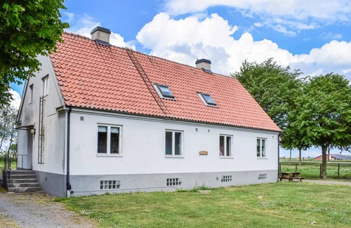 Tomelilla House | 120 m² House ∙ 5 bedrooms ∙ 8 guests
