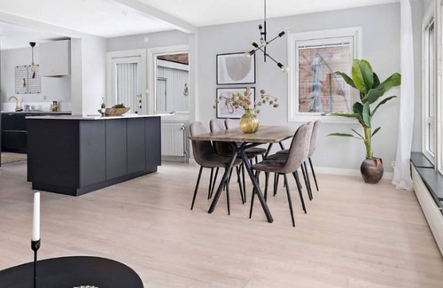 Sigtuna House | 125 m² House ∙ 4 bedrooms ∙ 2 guests