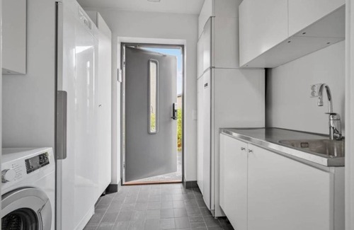 Upplands Vasby Ostra House | 126 m² House ∙ 4 bedrooms ∙ 2 guests