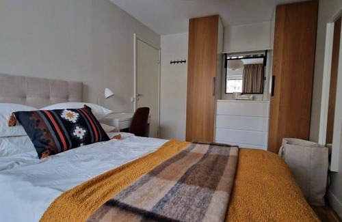 Sodermalm Resort | 130 m² Private room ∙ 1 bedroom ∙ 1 guest