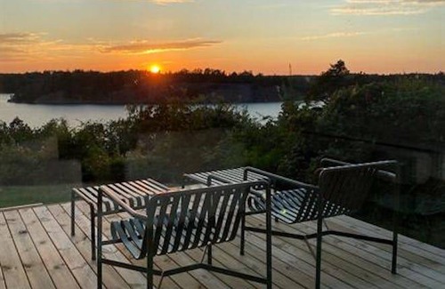 Nynashamn House | 165 m² House ∙ 5 bedrooms ∙ 2 guests