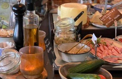 Stenungsund Bed & Breakfast | 18 m² Bed and breakfast ∙ 4 guests
