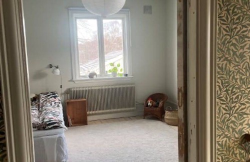 Vastra Frolunda House | 190 m² House ∙ 7 bedrooms ∙ 2 guests