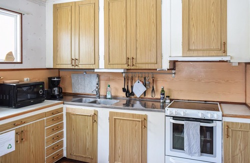 Storlinge House | 2 bedroom accommodation in Borgholm