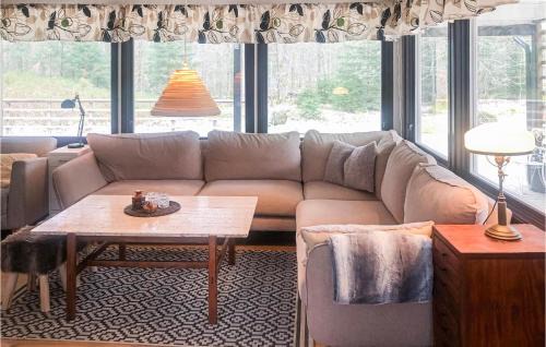 Fasalt House | 2 Bedroom Stunning Home In Örkelljunga