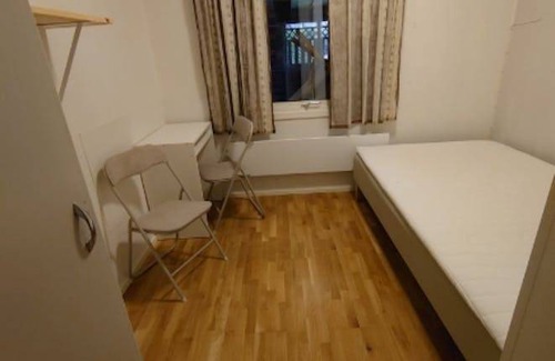 Botkyrka Apartment | 20 m² Apartment ∙ 2 guests