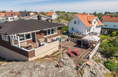 Donso House | 200 m² House ∙ 5 bedrooms ∙ 12 guests