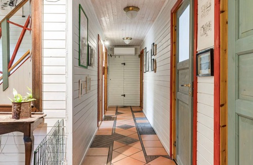 Sandviken Municipality House | 200 m² House ∙ 2 bedrooms ∙ 8 guests