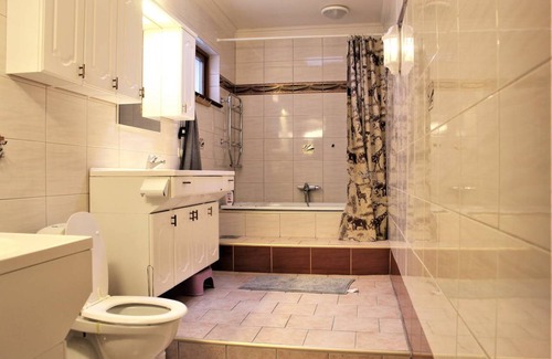 Orgryte-Harlanda Resort | 25 m² Private room ∙ 1 bedroom ∙ 5 guests