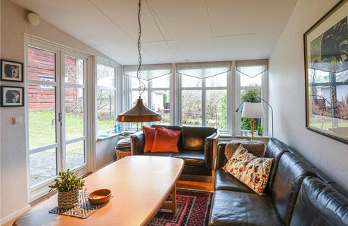 Sjotorp House | 3 bedroom accommodation in Sjötorp