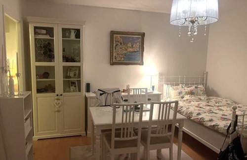 Upplands Vasby Municipality Apartment | 30 m² Apartment ∙ 2 guests