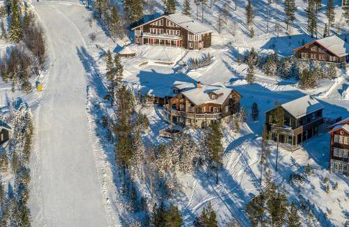 Idrefjall House | 300 m² House ∙ 7 bedrooms ∙ 20 guests